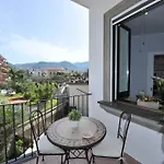 Victor's House شقة