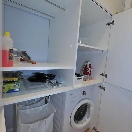 Victor's House Apartman *