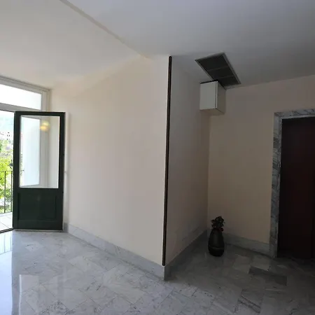 Apartman Victor's House *